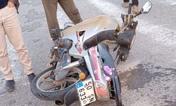 Nevşehir'de otomobil motosiklete çarptı: 2 yaralı