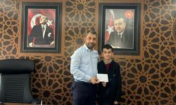 Başkan Güneş, Nevşehir İl birincisi öğrenciyi makamında ağırladı