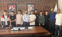 Futsal'da Şampiyon Yine Karapınar Ortaokulu
