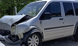 Nevşehir'de araç inşaat duvarına çarptı: 1 ölü
