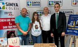 Simya Koleji LGS Türkiye Birincisini Ödüllendirdi