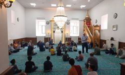 Nevşehir Karasoku camii Kur'an kursunda öğrenciler ödüllendiridi