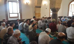 Aşağı Bekdik Camii'de bu akşam Mevlid programı ve Sakalı Şerif ziyareti var