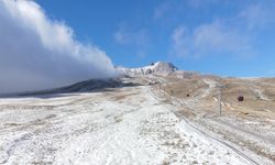 Erciyes'te kış artık kendini gösteriyor