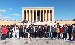 Altınyıldız Koleji Fen ve Anadolu Lisesi Öğrencilerinden Ata’ya Ziyaret