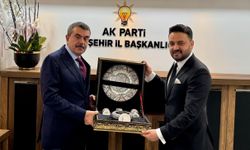 Bakan Tekin AK Parti Nevşehir İl Başkanlığını ziyaret etti