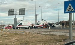 Nevşehir'de ambulans ile otomobil çarpıştı: 2 yaralı