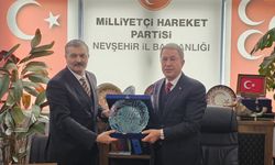 Hulusi Akar Nevşehir MHP İl Başkanlığını ziyaret etti