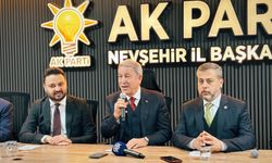 Hulusi Akar AK Parti Nevşehir İl Başkanlığını Ziyaret Etti