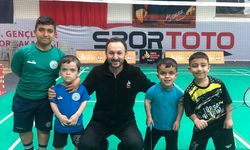 İşitme Engelliler ve Para Badminton Türkiye üçüncüsü Ürgüplü Çınar