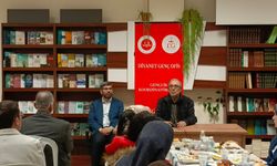 Diyanet Genç Ofiste Gençlerle İftar Programı Yapıldı