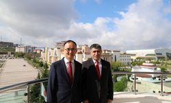 Çin Halk Cumhuriyeti Büyükelçisi Jiang Xuebin Rektör Aktekin'i Ziyaret Etti