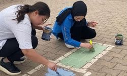 NEVÜ Çocuk Gelişimi öğrencileri, Ayhanlar İlkokulu'nda Renkli Etkinliklerle Çocukların Yüzünü Güldürdü