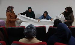 Nevşehir'de kadın gassallar belgelerini aldı