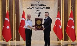 İl Jandarma Komutanı Öksüz’den Kapadokya Alan Başkanı Aslanbay’a Ziyaret