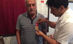 Nevşehir'de yaşayan depremzede şaire şeref madalyası