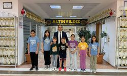 Altınyıldızda Kulaçlar Zirveye