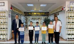 Altınyıldızlı Kodlamacılar “Sigma Scıence-Puzzle Olympics 2025”te Tarih Yazdı