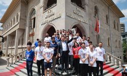Suvermez Kapadokyaspor’dan, Belediye Başkanı Rasim Arı’ya Ziyaret