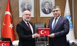 Rektör Aktekin’den Kayseri Üniversitesi Rektörü Karamustafa'ya Ziyaret