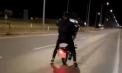 Nevşehir'de trafikte tek teker motosiklet şov kamerada