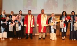 NEVÜ İlahiyat Fakültesi 8. Dönem Mezunlarını Verdi