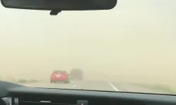 Aksaray’da Kum Fırtınası Zincirleme Kazaya Neden Oldu