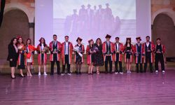 Nevşehir Simya Koleji’nde Coşkulu Mezuniyet Töreni