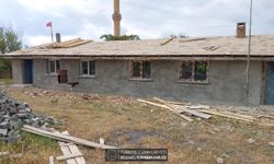 Kozaklı'da Eski Köy Okulu Köy Konağına Dönüştürülüyor