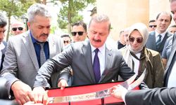 Yavuz Ağıralioğlu, Hacı Bektaş-ı Veli Türbesini Ziyaret Etti