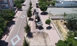 Acıgöl'de sıcak asfalt çalışmaları başladı
