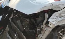 Nevşehir'de minibüs ile hafif ticari araç çarpıştı