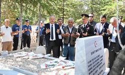 Nevşehir'de 15 Temmuz'da şehit kabirlerine ziyaret
