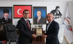 Kaymakam Gültekin’den Başkan Çiftci’ye Veda Ziyareti