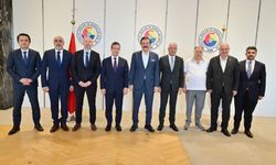 Parmaksız ve Hisarcıklıoğlu AJet Genel Müdürü Sarp ile Görüştü