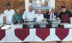 Nevşehir Öğretmenevi ve ASO Müdürlüğünde Aşure Dağıtım Etkinliği Düzenlendi