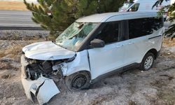 Nevşehir Acıgöl'de Trafik Kazası: 2 Yaralı