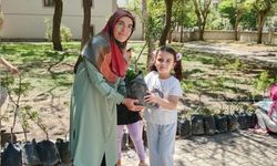 Nevşehir Yaz Kur’an Kursunda Her Çocuğa Bir Badem Fidanı