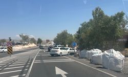 Ürgüp Üç Güzeller’de Yol Otoparka Döndü!