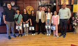 Acıgöl Belediyesi, Başarılı Öğrencileri Ödüllendirdi