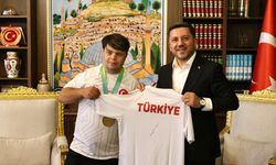 Nevşehirli Sporcu Türk Devletleri Oyunlarında