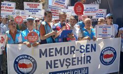 Memur-Sen üyeleri, Nevşehir'de eylem yaptı