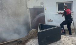 Hacıbektaş Belediye Binası Deposunda Yangın Paniği