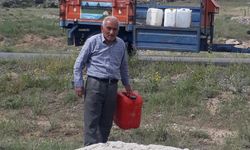 Nevşehir'de Taşlara Oyulan Merhametin Adı: Mevlüt Amca