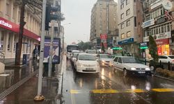 Nevşehir Yağmura Kavuştu: Kent Serinledi, Çiftçi Sevindi