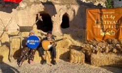 Nevşehir Yeşilöz Köyü’nde Açık Hava Sineması Keyfi