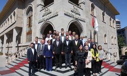Anahtar Parti Heyetinden Nevşehir Belediyesi’ne Ziyaret