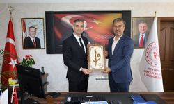 Nevşehir Memur-Sen Temsilciliği’nden Yeni İl Müdürüne Tebrik
