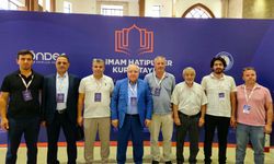 Nevşehir Heyeti Gaziantep'te 22. İmam Hatipliler Kurultayı'na katıldı