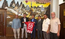 Özlüce50 Spor Kulübü’nden Başkan Arı’ya Anlamlı Ziyaret